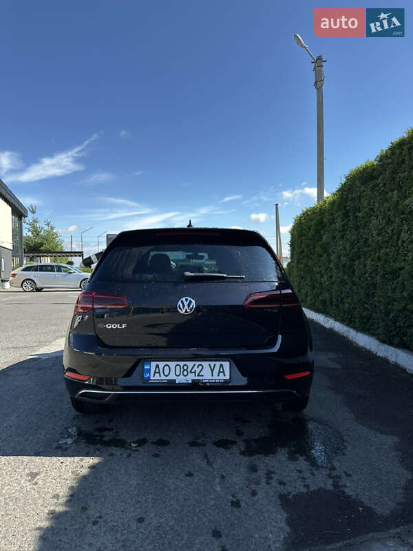 Хетчбек Volkswagen e-Golf 2018 в Виноградові