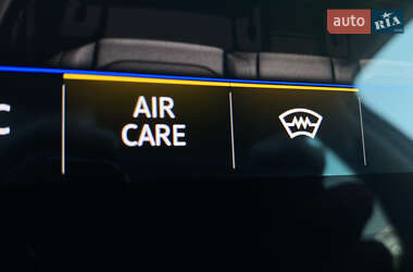 Хэтчбек Volkswagen e-Golf 2018 в 