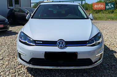 Хэтчбек Volkswagen e-Golf 2018 в 