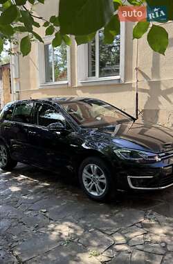 Хетчбек Volkswagen e-Golf 2018 в Лохвиці