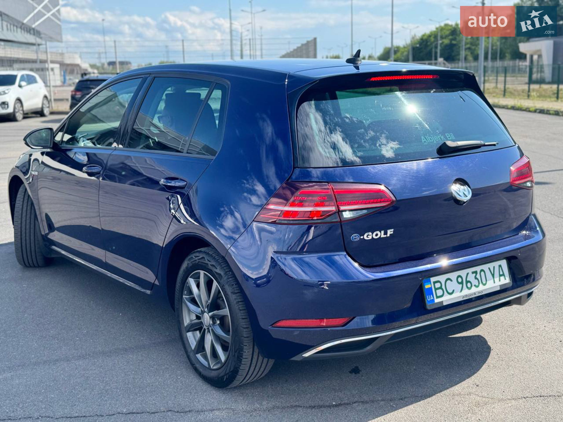 2018 Volkswagen Golf - мініатюра 4