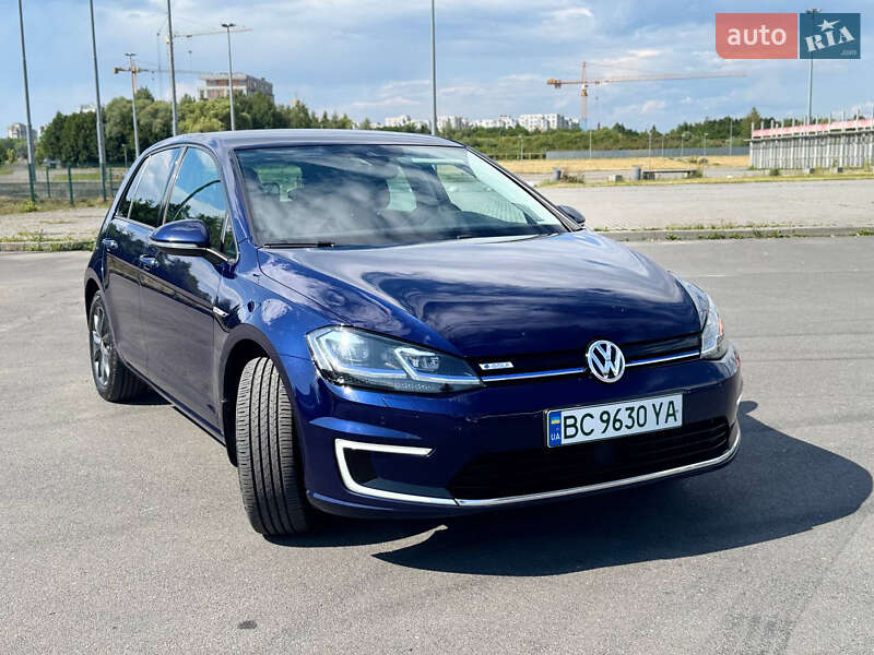 Хетчбек Volkswagen e-Golf 2018 в Львові