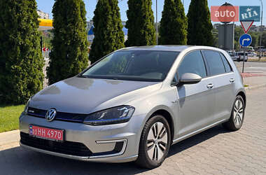 Хэтчбек Volkswagen e-Golf 2016 в Киеве