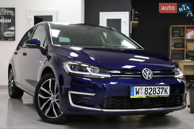 Хетчбек Volkswagen e-Golf 2021 в Дрогобичі