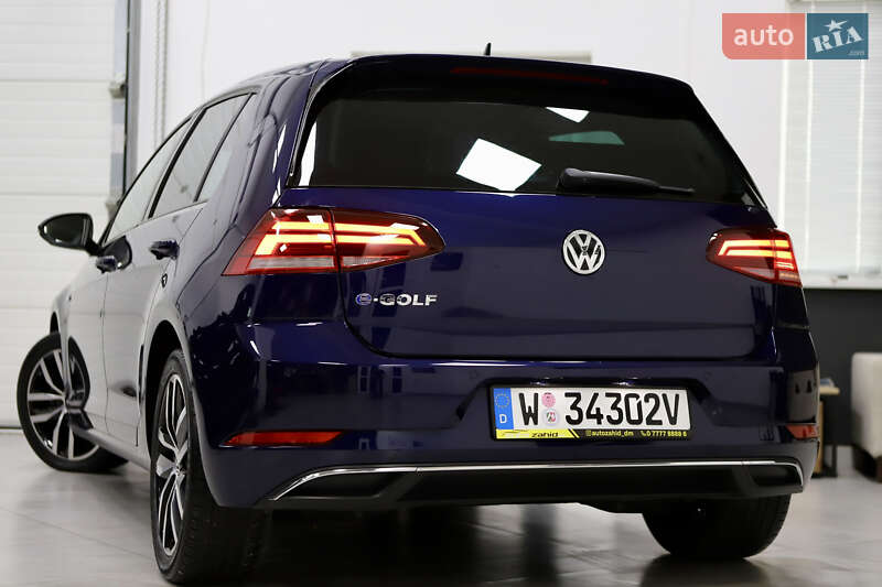 Хетчбек Volkswagen e-Golf 2021 в Дрогобичі