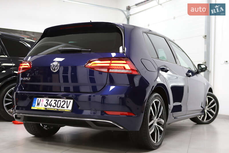 Хетчбек Volkswagen e-Golf 2021 в Дрогобичі