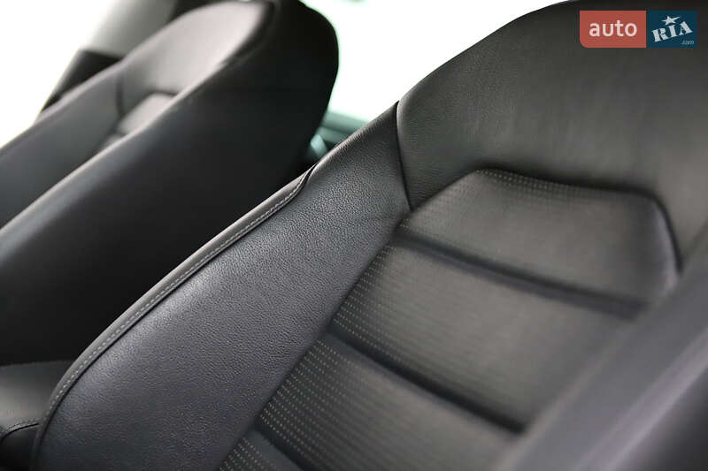 Хетчбек Volkswagen e-Golf 2021 в Дрогобичі