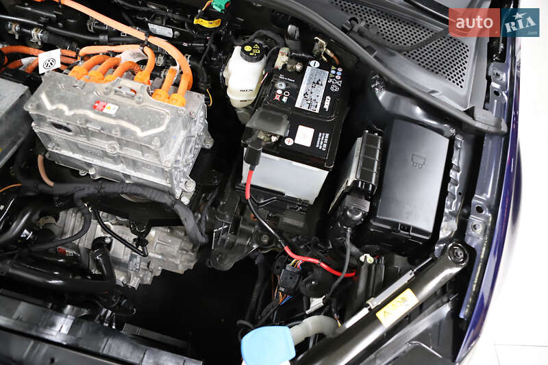 Хетчбек Volkswagen e-Golf 2021 в Дрогобичі