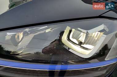 Хетчбек Volkswagen e-Golf 2015 в Львові