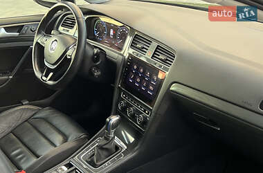 Хэтчбек Volkswagen e-Golf 2020 в Луцке