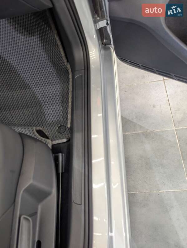 Хетчбек Volkswagen e-Golf 2020 в Вінниці