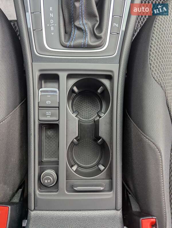 Хетчбек Volkswagen e-Golf 2020 в Вінниці