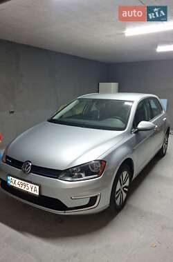 Хетчбек Volkswagen e-Golf 2016 в Харкові