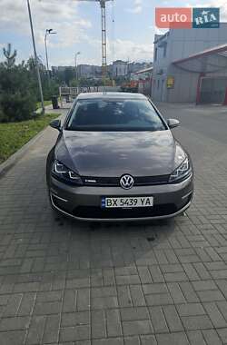 Хетчбек Volkswagen e-Golf 2014 в Хмельницькому