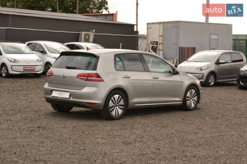 Хэтчбек Volkswagen e-Golf 2016 в Луцке