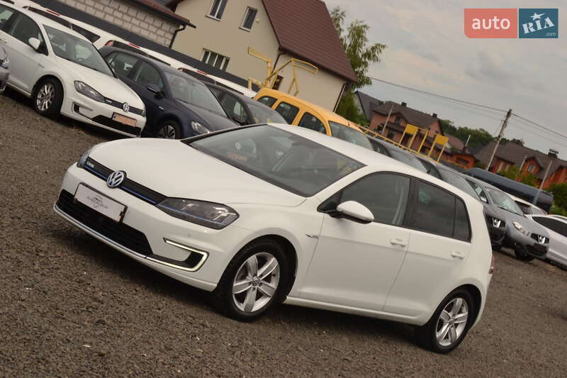 Volkswagen e-Golf 2016
