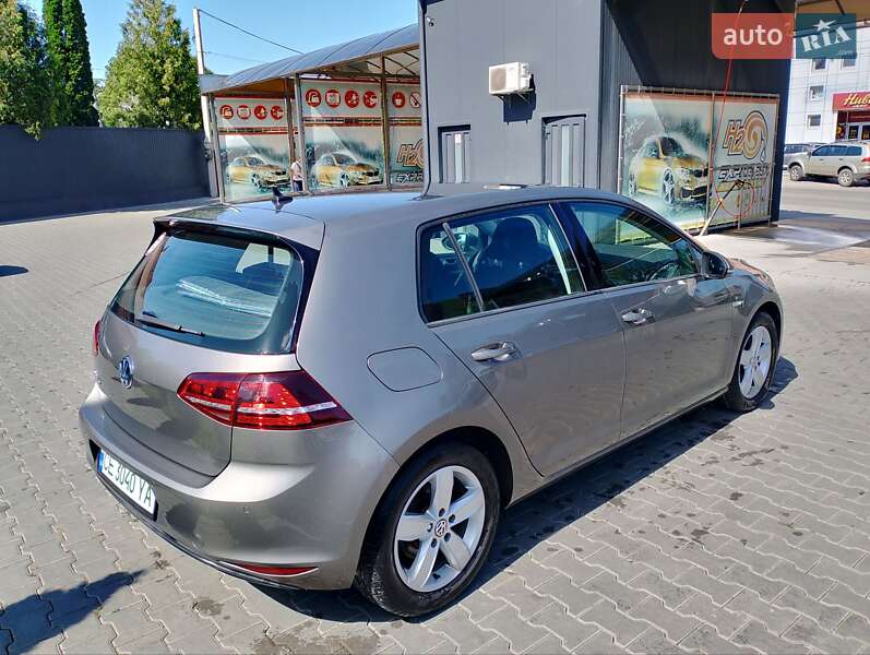 Хэтчбек Volkswagen e-Golf 2015 в Черновцах фото 2 Хэтчбек Volkswagen e-Golf 2015 в Черновцах