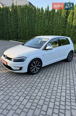 Хетчбек Volkswagen e-Golf 2015 в Рівному