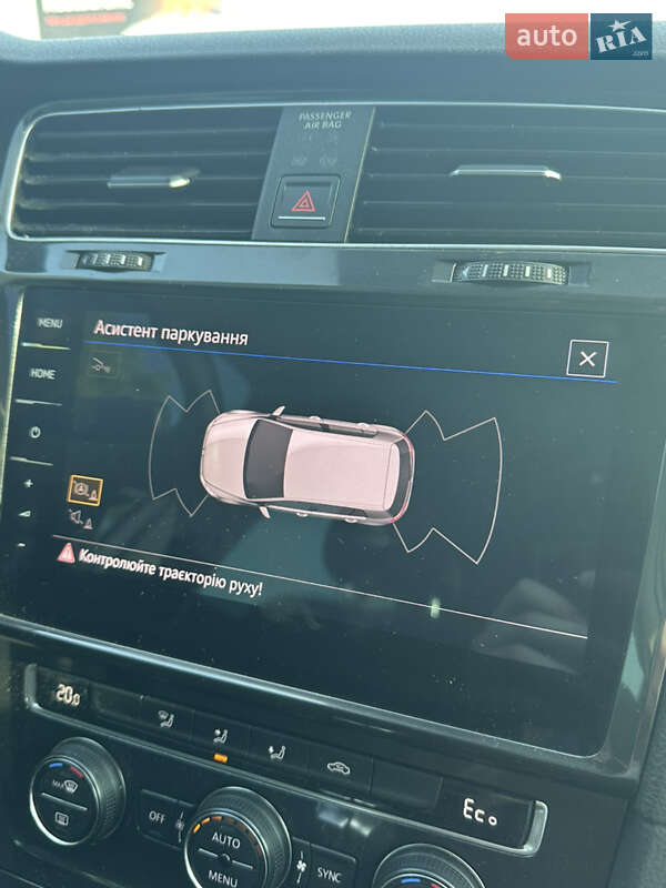 Хетчбек Volkswagen e-Golf 2018 в Мукачевому