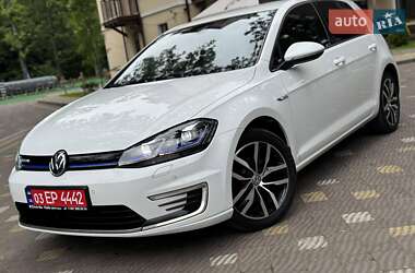 Хэтчбек Volkswagen e-Golf 2019 в Трускавце