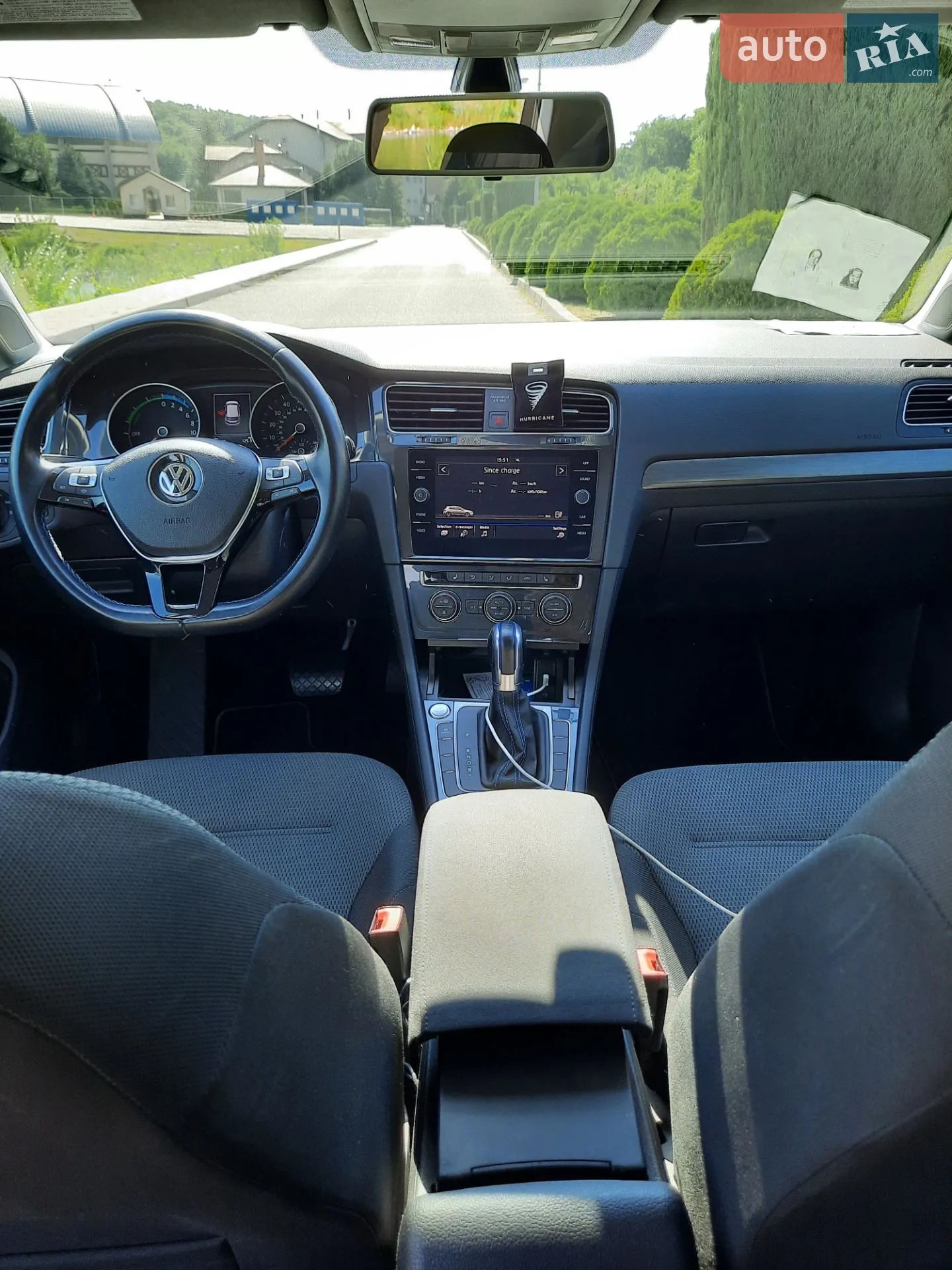 2019 Volkswagen Golf - мініатюра 2