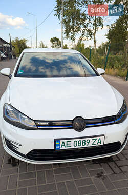 Хэтчбек Volkswagen e-Golf 2020 в Днепре