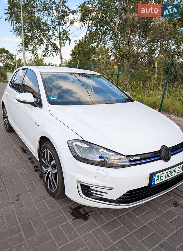 Volkswagen e-Golf 2020