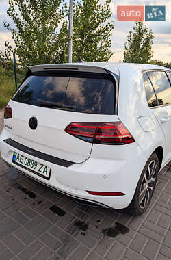 Хэтчбек Volkswagen e-Golf 2020 в Днепре