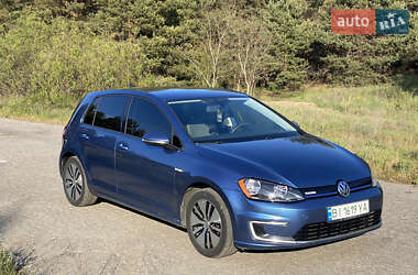 Хетчбек Volkswagen e-Golf 2015 в Кременчуці