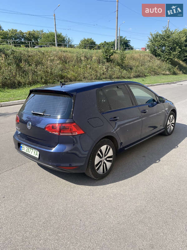 Хетчбек Volkswagen e-Golf 2015 в Полтаві