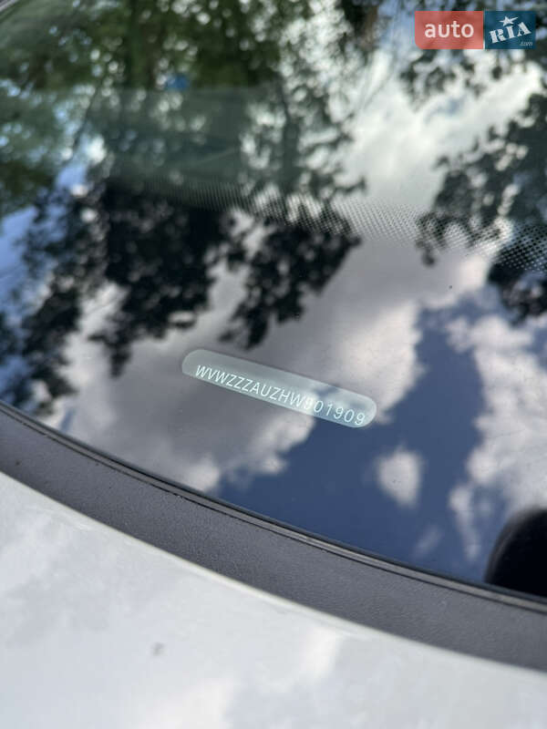 Хетчбек Volkswagen e-Golf 2017 в Харкові