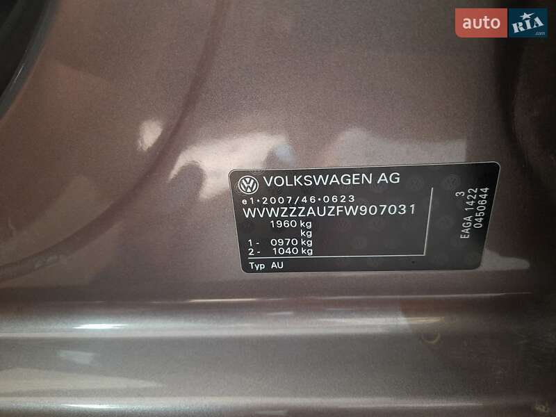 Хетчбек Volkswagen e-Golf 2015 в Запоріжжі