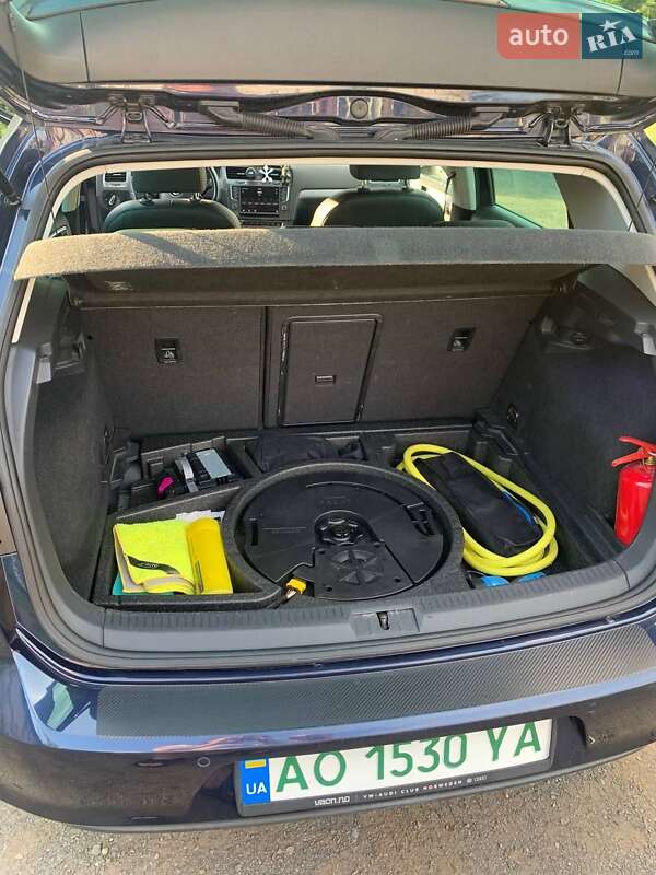 Хетчбек Volkswagen e-Golf 2014 в Мукачевому