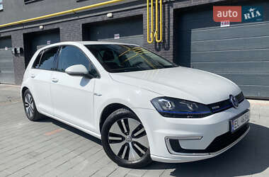 Хэтчбек Volkswagen e-Golf 2014 в Тернополе