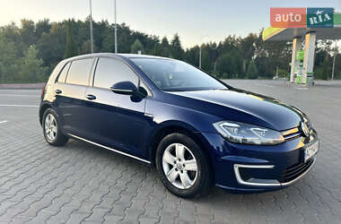 Хэтчбек Volkswagen e-Golf 2017 в Житомире