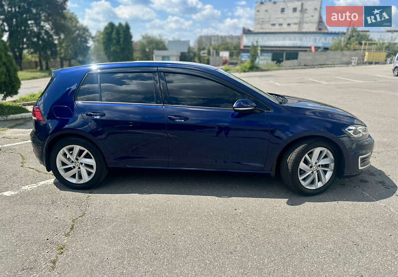 Хетчбек Volkswagen e-Golf 2019 в Харкові