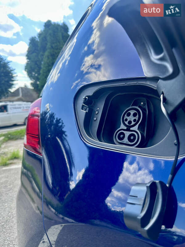 Хетчбек Volkswagen e-Golf 2019 в Харкові