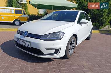 Хетчбек Volkswagen e-Golf 2015 в Рівному