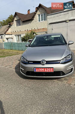 Хэтчбек Volkswagen e-Golf 2015 в Луцке