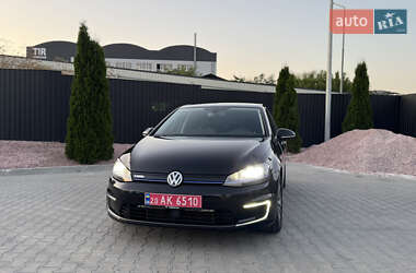 Хетчбек Volkswagen e-Golf 2015 в Тернополі