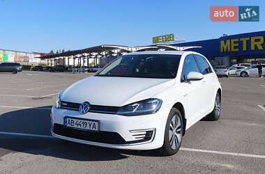 Хэтчбек Volkswagen e-Golf 2017 в Виннице