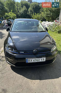 Хэтчбек Volkswagen e-Golf 2014 в Хмельницком
