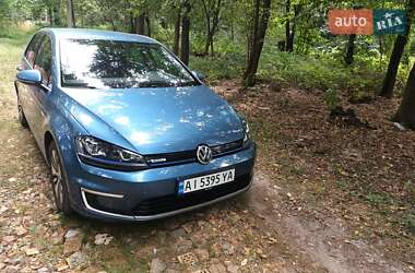 Хетчбек Volkswagen e-Golf 2015 в Ворзелі