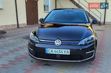 Хетчбек Volkswagen e-Golf 2017 в Черкасах
