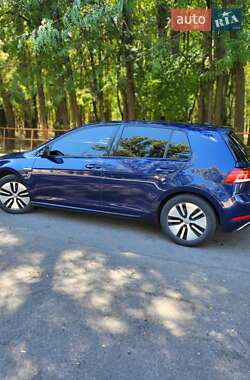 Хэтчбек Volkswagen e-Golf 2017 в Одессе
