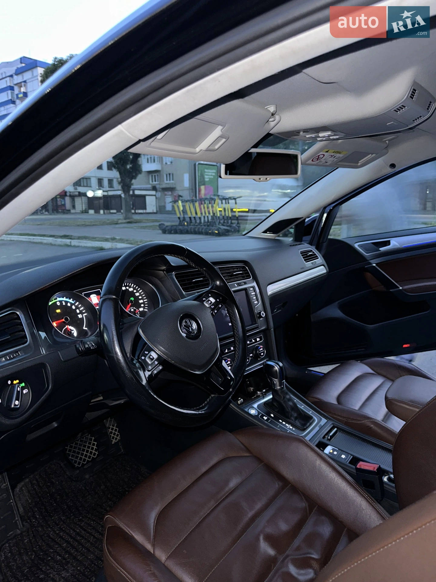 2014 Volkswagen Golf - мініатюра 11