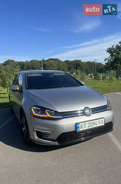 Хетчбек Volkswagen e-Golf 2019 в Івано-Франківську