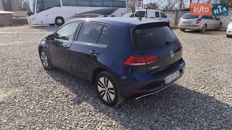 Хетчбек Volkswagen e-Golf 2017 в Кам'янець-Подільському фото 5 Хетчбек Volkswagen e-Golf 2017 в Кам'янець-Подільському