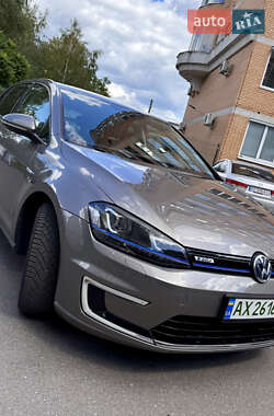 Хэтчбек Volkswagen e-Golf 2016 в Харькове