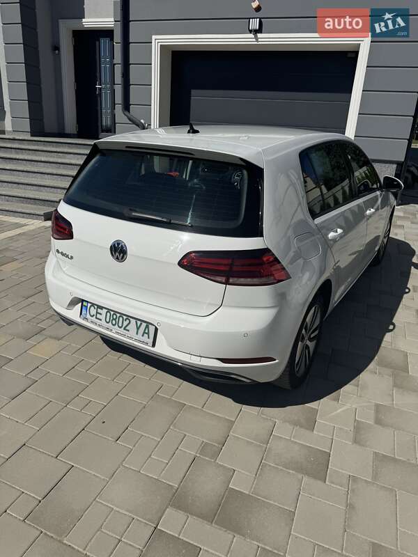 Хэтчбек Volkswagen e-Golf 2020 в Черновцах фото 4 Хэтчбек Volkswagen e-Golf 2020 в Черновцах